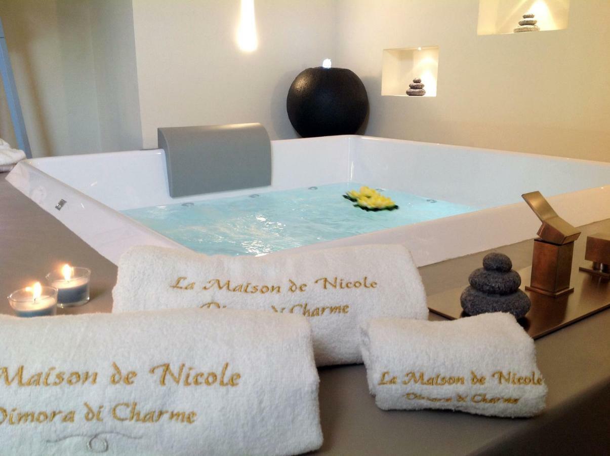La Maison De Nicole โมโนโปลี ภายนอก รูปภาพ